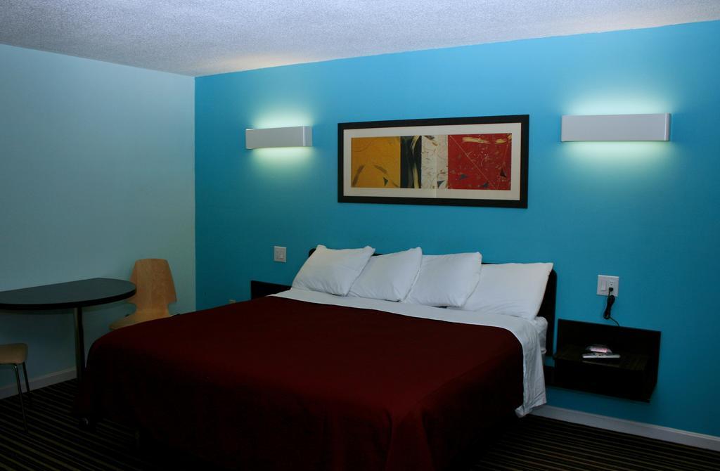 Relax Hotel